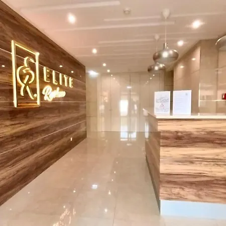Elite 6e Апартаменти Портіман